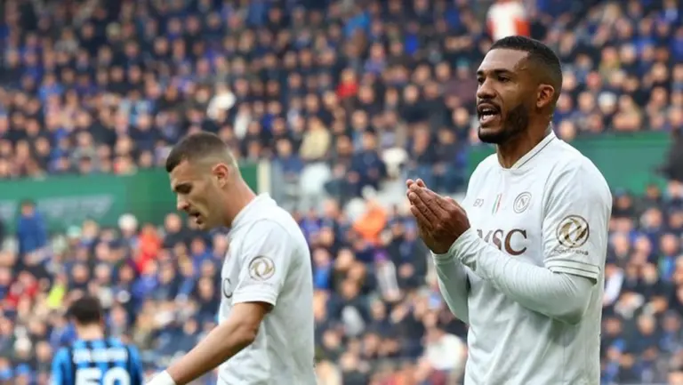 Napoli Frustrasi Usai Kalah dari Atalanta, Salahkan Keputusan Wasit Kontroversial