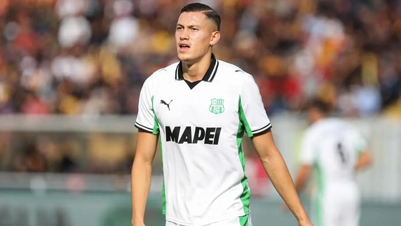 Jay Idzes Tampil Gemilang, Sapuan Krusialnya Selamatkan Sassuolo dari Kebobolan Jay Idzes Tampil Gemilang, Sapuan Krusialnya Selamatkan Sassuolo dari Kebobolan