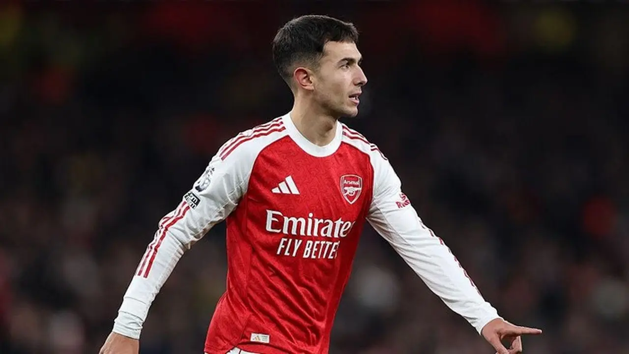 Martin Zubimendi Bantah Minat Real Madrid: Mereka Punya Pemain Lebih dari Cukup Martin Zubimendi Bantah Minat Real Madrid: Mereka Punya Pemain Lebih dari Cukup