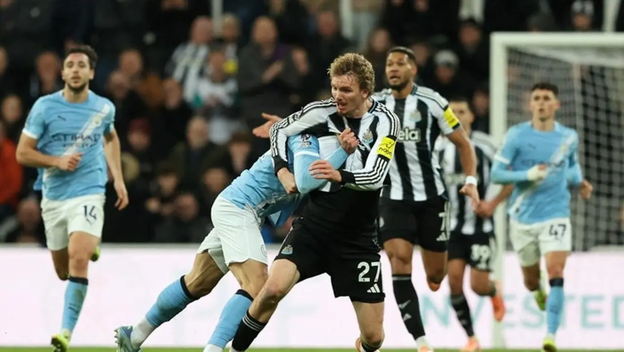 Newcastle United Dikecam: Gaya Main Tak Jelas, Eddie Howe Dipertanyakan