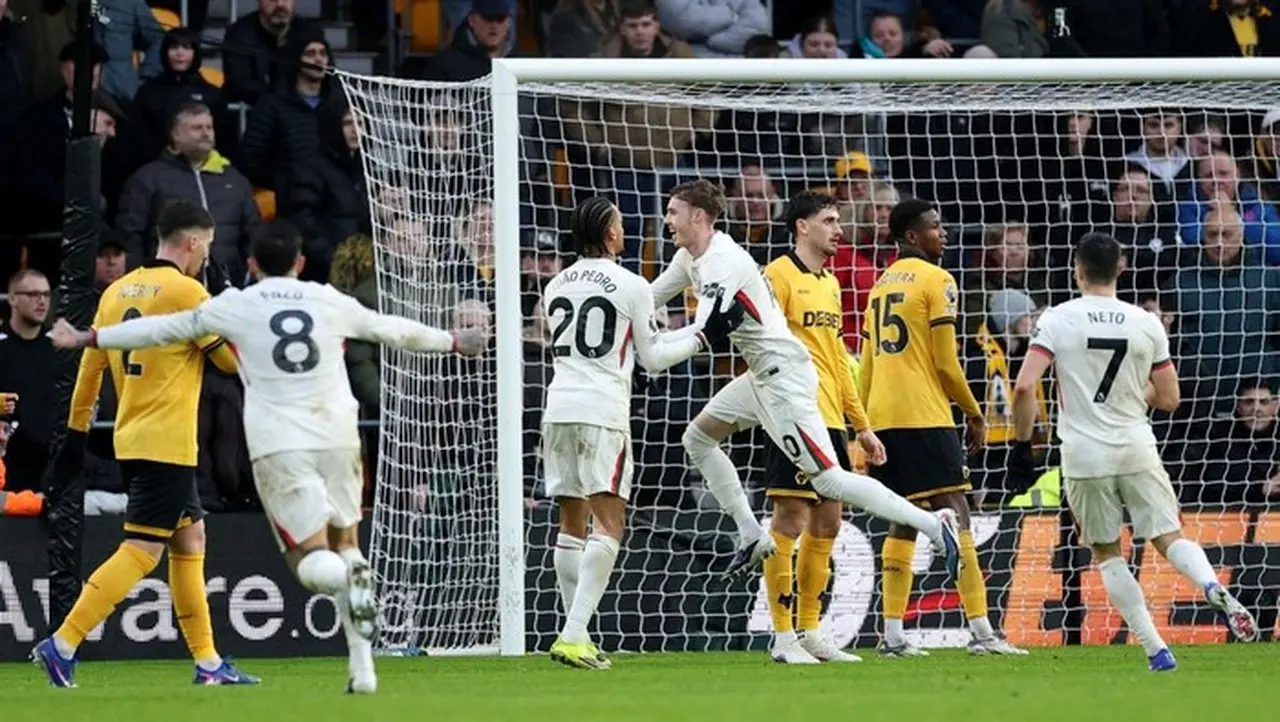 Cole Palmer Cetak Hat-trick, Chelsea Sementara Ungguli Wolves 3-0 di Molineux