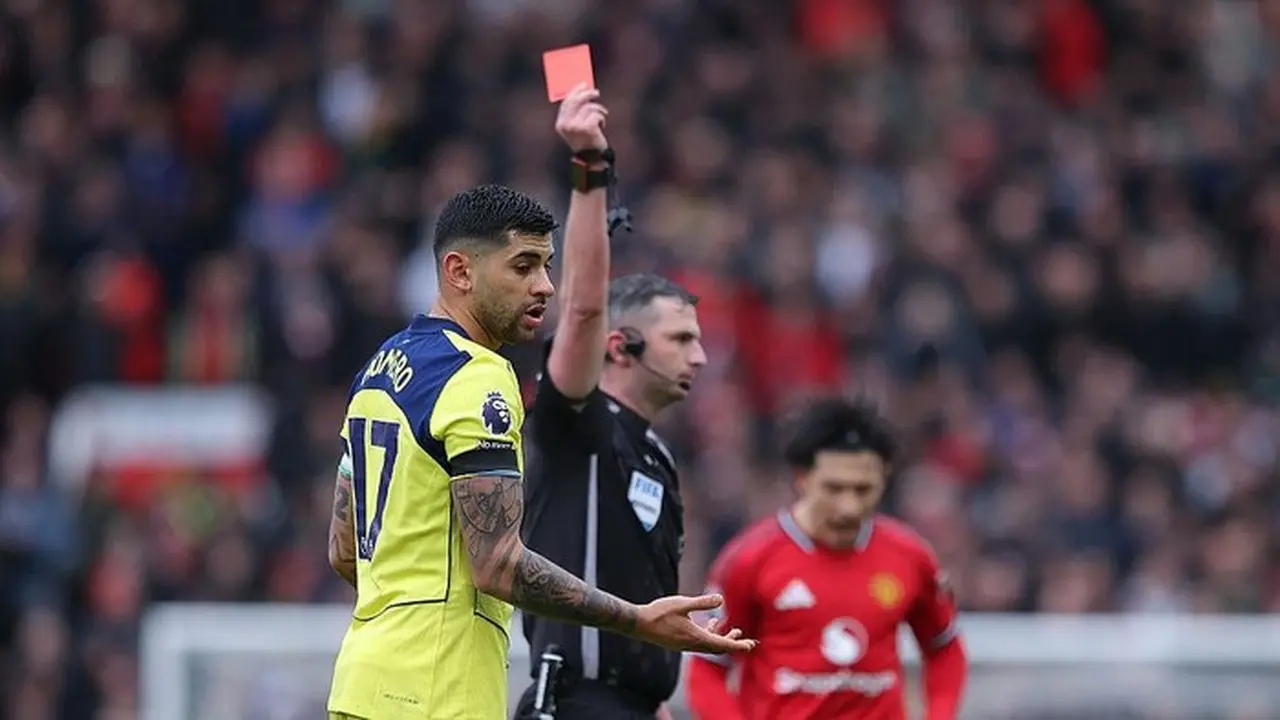 Cristian Romero Tetap Kapten Spurs Meski Kartu Merah, Thomas Frank: Dia Sudah Minta Maaf Cristian Romero Tetap Kapten Spurs Meski Kartu Merah, Thomas Frank: Dia Sudah Minta Maaf