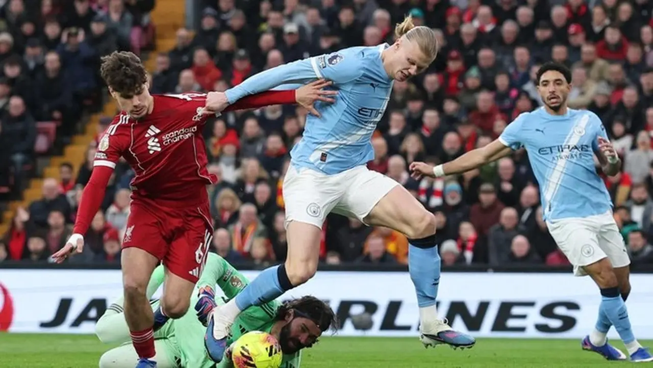 Manchester City Raih Poin Krusial di Anfield, Bernardo Silva Ungkap Tekanan Buru Arsenal Manchester City Raih Poin Krusial di Anfield, Bernardo Silva Ungkap Tekanan Buru Arsenal