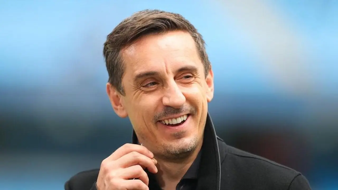 Michael Carrick Bawa Manchester United Merangkak ke Posisi Empat Besar, Gary Neville Terkesima Michael Carrick Bawa Manchester United Merangkak ke Posisi Empat Besar, Gary Neville Terkesima