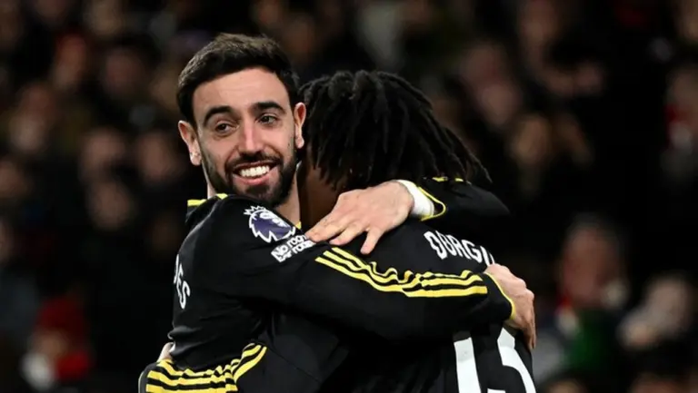 West Ham United Waspadai Bruno Fernandes Jelang Laga Kandang Kontra Manchester United