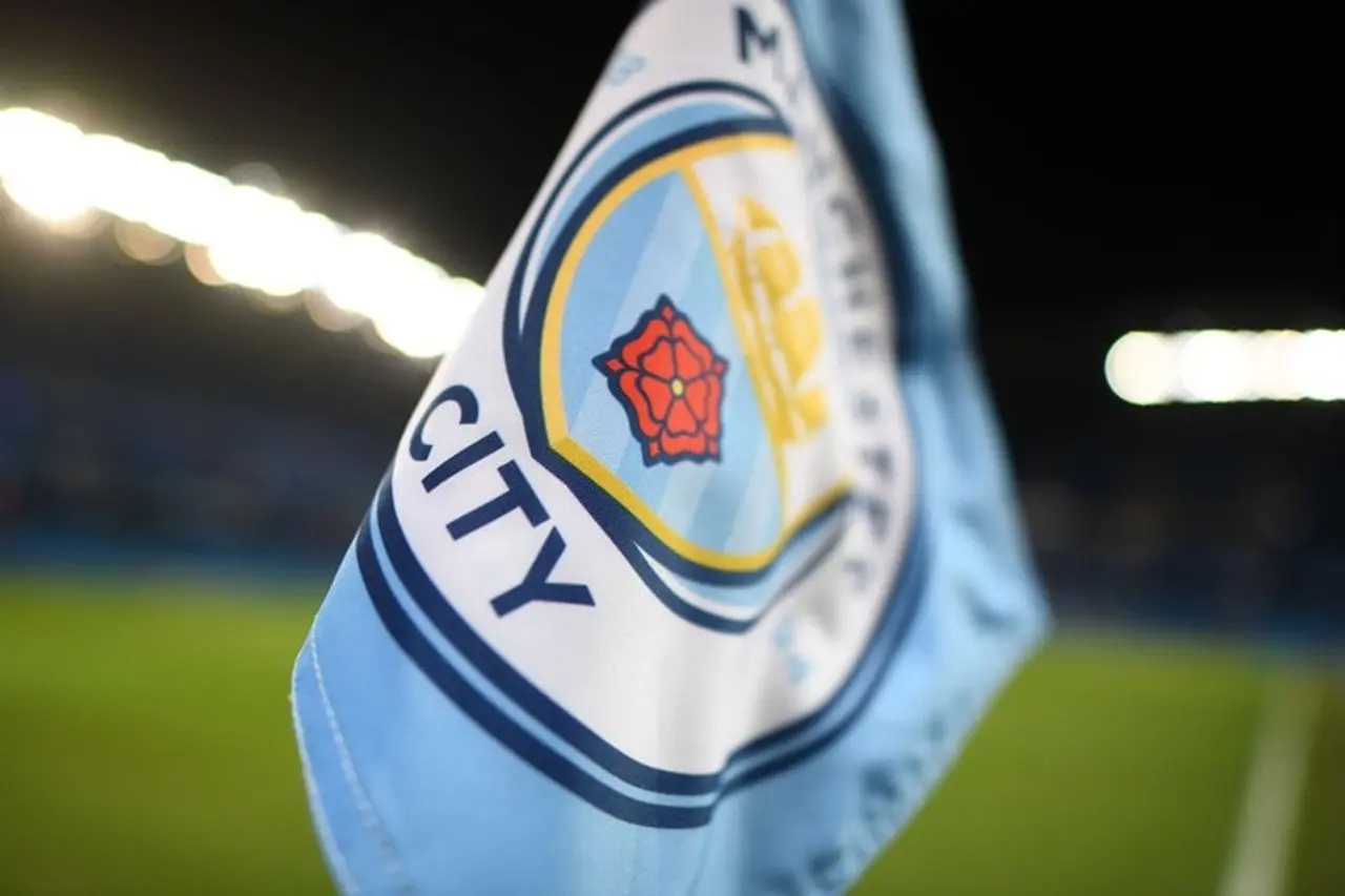 Manchester City Jalin Kemitraan Strategis dengan BYD, Fokus pada Keberlanjutan Lingkungan Manchester City Jalin Kemitraan Strategis dengan BYD, Fokus pada Keberlanjutan Lingkungan