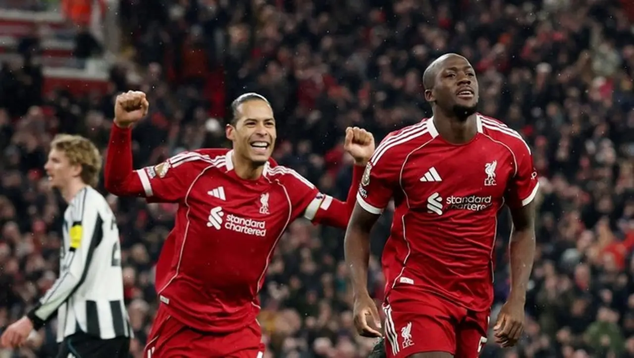 Virgil van Dijk Mendesak Ibrahima Konate Bertahan di Liverpool Musim Depan Virgil van Dijk Mendesak Ibrahima Konate Bertahan di Liverpool Musim Depan