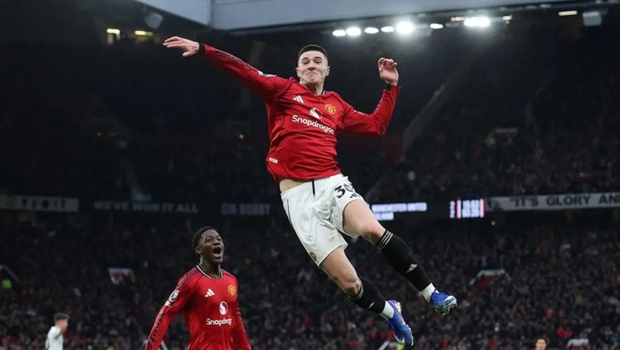 Benjamin Sesko Cetak Gol Kemenangan Dramatis MU atas Fulham di Old Trafford Benjamin Sesko Cetak Gol Kemenangan Dramatis MU atas Fulham di Old Trafford