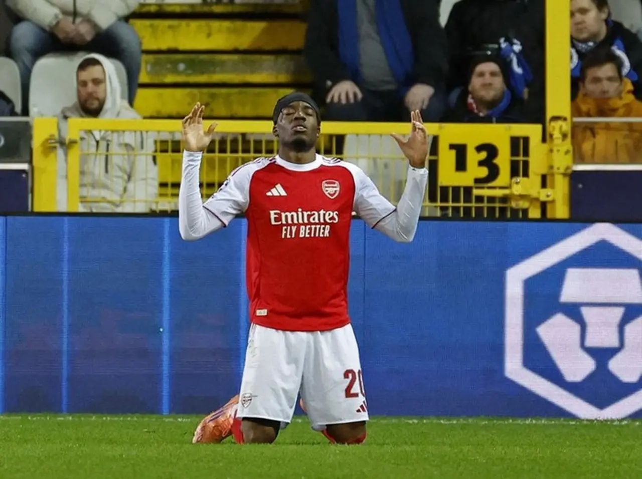 Noni Madueke Bikin Pusing Arteta dan Tuchel Jelang Piala Dunia 2026