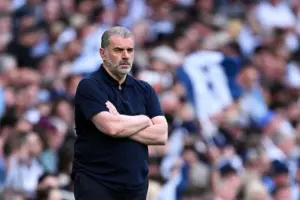 Ange Postecoglou Kritik Tottenham: Slogan ‘To Dare Is To Do’ Hanya Pepesan Kosong