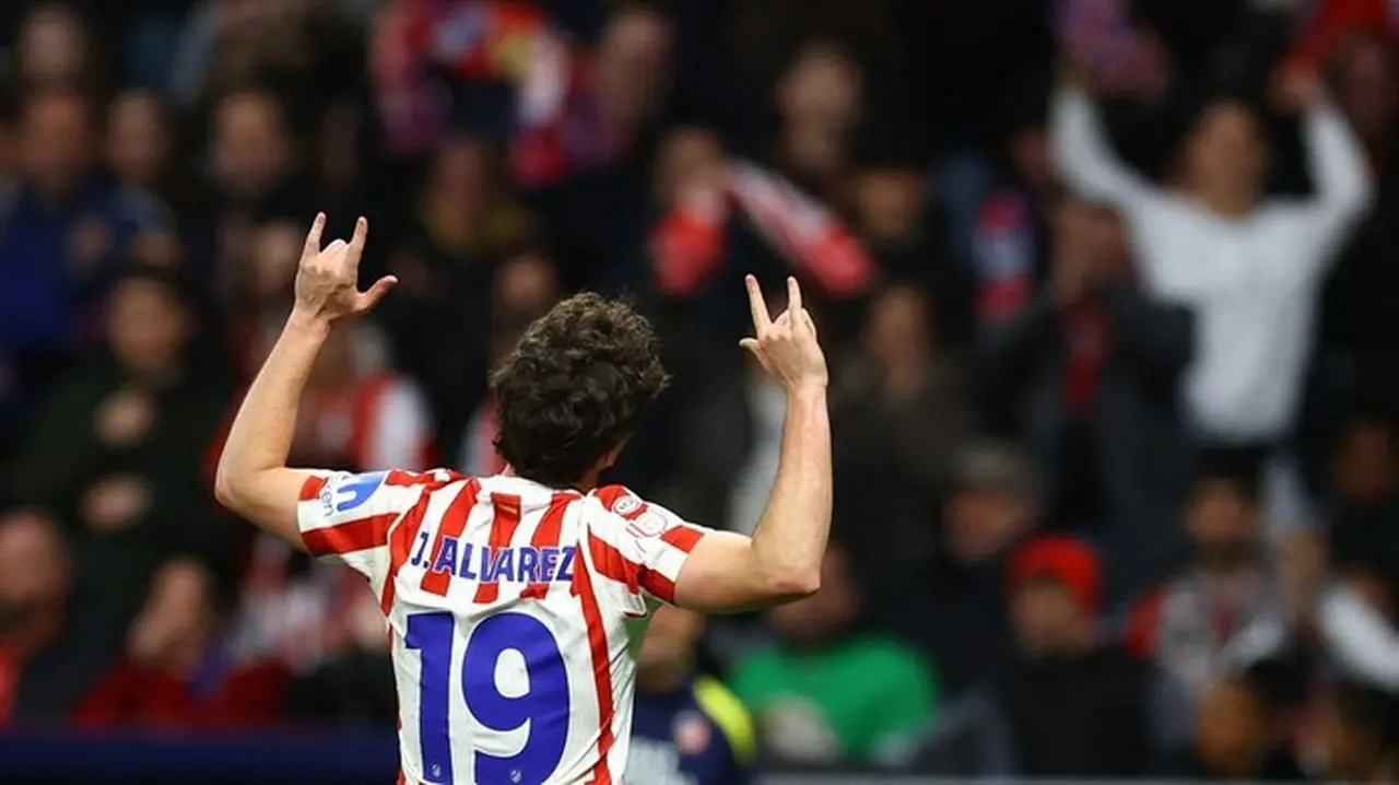 Julian Alvarez Akhiri Paceklik Gol, Atletico Madrid Libas Barcelona 4-0 di Copa del Rey Julian Alvarez Akhiri Paceklik Gol, Atletico Madrid Libas Barcelona 4-0 di Copa del Rey