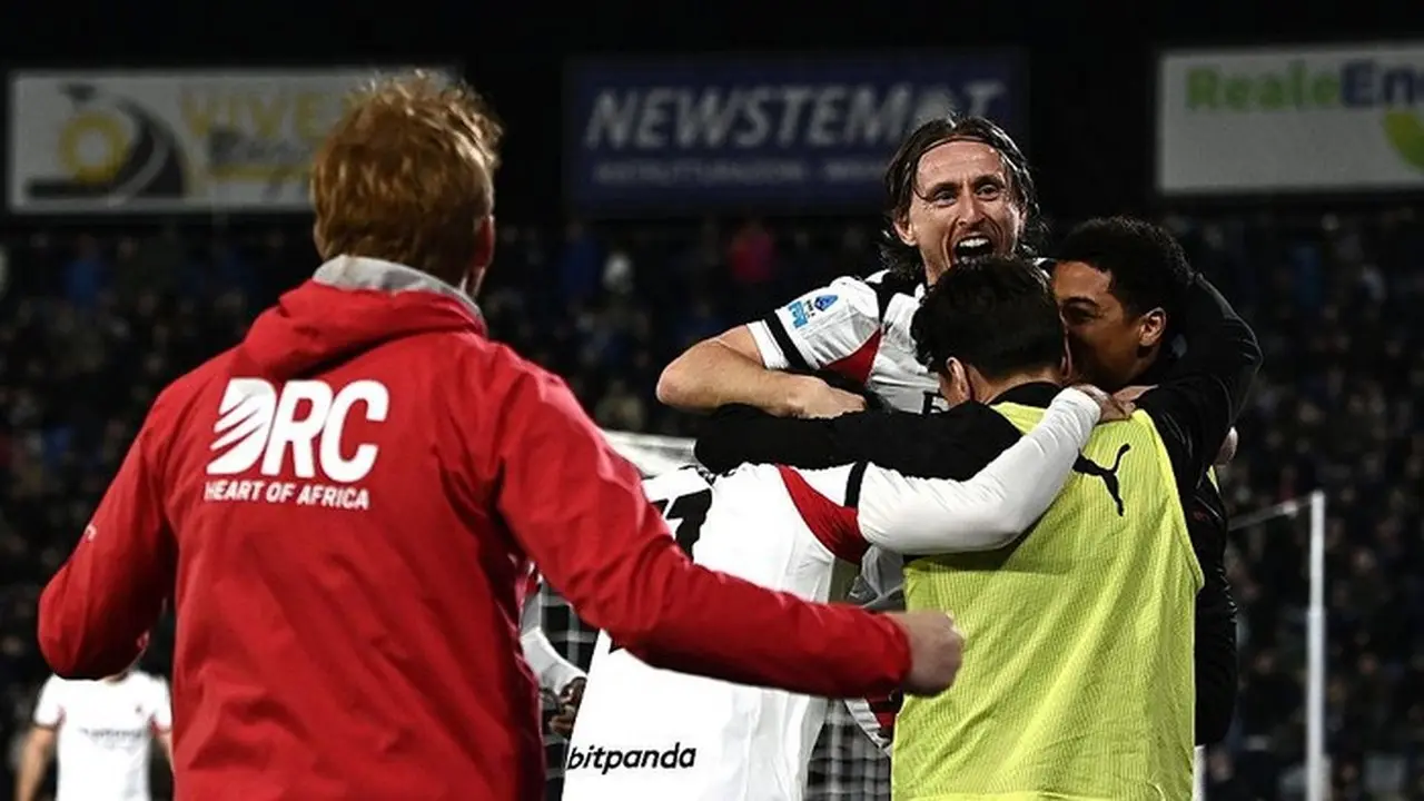 Luka Modric Bawa AC Milan Kalahkan Pisa 2-1 di Liga Italia Luka Modric Bawa AC Milan Kalahkan Pisa 2-1 di Liga Italia