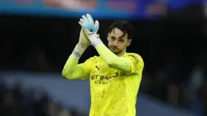 James Trafford Buktikan Kesiapan Saat Manchester City Kalahkan Salford di Piala FA