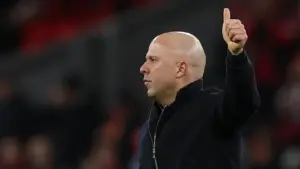 Arne Slot: Liverpool Tak Menurun, Masih Sekuat Musim Lalu Meski Tanpa Gelar
