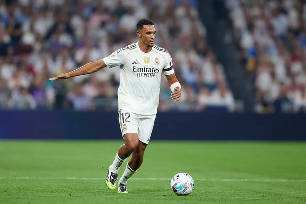 Trent Alexander-Arnold Berpotensi Jadi Gelandang di Real Madrid, Kata Alvaro Arbeloa Trent Alexander-Arnold Berpotensi Jadi Gelandang di Real Madrid, Kata Alvaro Arbeloa
