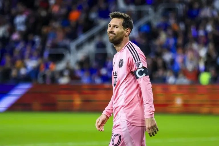 Cedera Kambuhan Lionel Messi Kambuh, Inter Miami dan Argentina Cemas Jelang MLS 2026 Cedera Kambuhan Lionel Messi Kambuh, Inter Miami dan Argentina Cemas Jelang MLS 2026