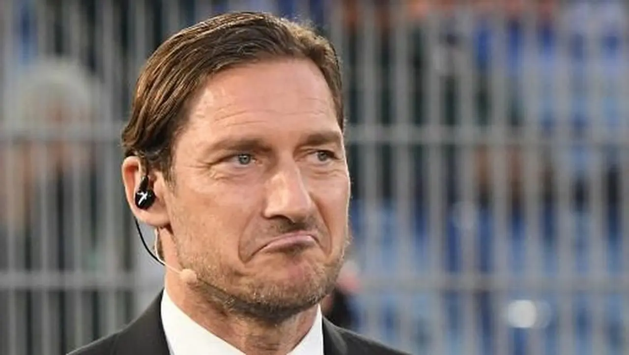 Francesco Totti Konfirmasi Rencana Kembali ke AS Roma, Detail Pembicaraan Masih Berlangsung Francesco Totti Konfirmasi Rencana Kembali ke AS Roma, Detail Pembicaraan Masih Berlangsung