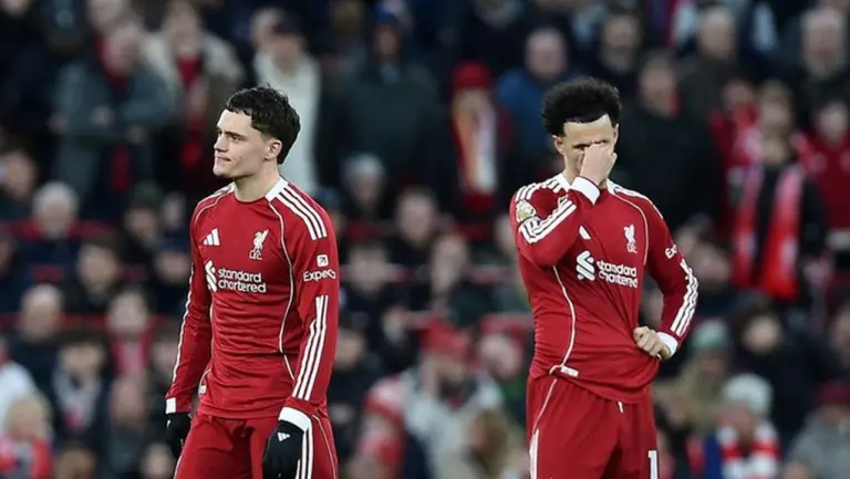 Curtis Jones: Liverpool Masih Punya Peluang Buat Musim Ini Spesial Meski Terpuruk Curtis Jones: Liverpool Masih Punya Peluang Buat Musim Ini Spesial Meski Terpuruk