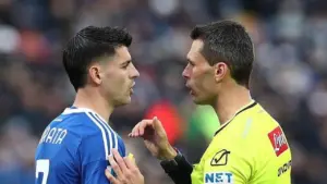 Cesc Fabregas Tegur Alvaro Morata: Jangan Main Bola Jika Mudah Emosi