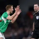 Wasit Chris Kavanagh Diistirahatkan dari Premier League Pasca Kontroversi Piala FA