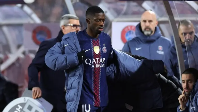 Ousmane Dembele Kembali Cedera, Sudah Empat Kali Tumbang di Musim Ini Bersama PSG Ousmane Dembele Kembali Cedera, Sudah Empat Kali Tumbang di Musim Ini Bersama PSG