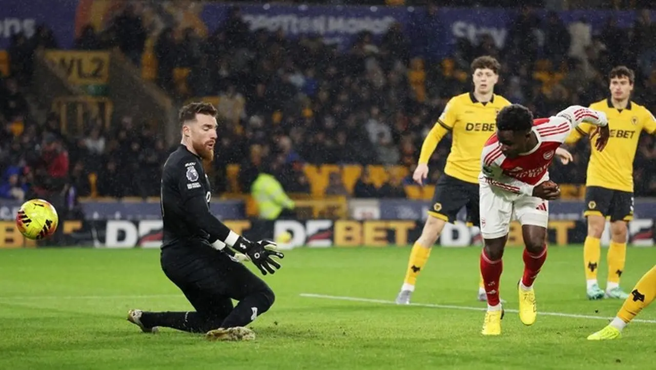 Babak Pertama Liga Inggris: Gol Cepat Saka Bawa Arsenal Ungguli Wolves 1-0 Babak Pertama Liga Inggris: Gol Cepat Saka Bawa Arsenal Ungguli Wolves 1-0