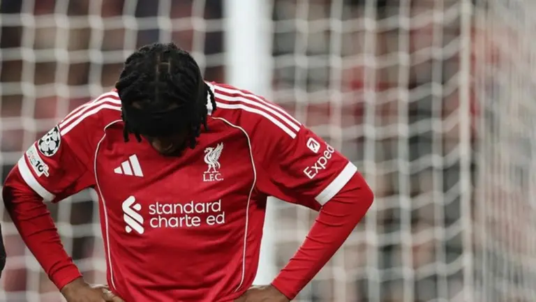 Liverpool Dihantam Badai Cedera: Frimpong Absen Lagi, Endo Menepi Lama Liverpool Dihantam Badai Cedera: Frimpong Absen Lagi, Endo Menepi Lama