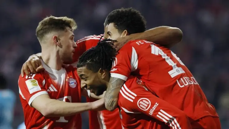 Luis Diaz Yakin Bayern Munich Raih Treble Musim Ini: Kami Ingin Bertarung untuk Setiap Titel Luis Diaz Yakin Bayern Munich Raih Treble Musim Ini: Kami Ingin Bertarung untuk Setiap Titel