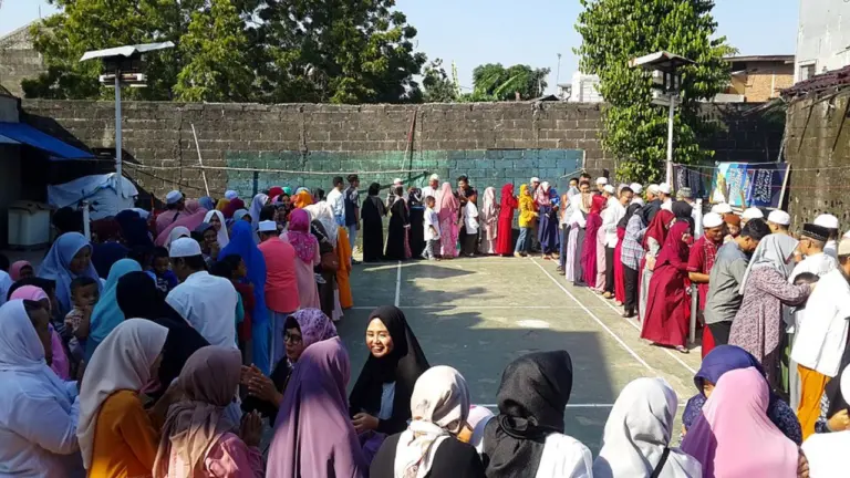 Memahami Makna Taqabbalallahu Minna wa Minkum, Ucapan Khas Hari Raya Idul Fitri Memahami Makna Taqabbalallahu Minna wa Minkum, Ucapan Khas Hari Raya Idul Fitri